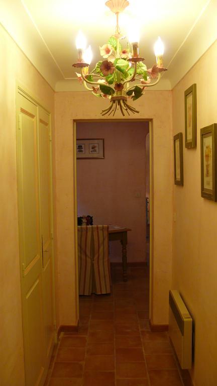 雷巴斯蒂德劳维杜里酒店 Moissac-Bellevue 客房 照片